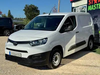 Vendo Toyota Proace 2023 - 16750 EUR, 101833 km - AUTO.MOTO.pt