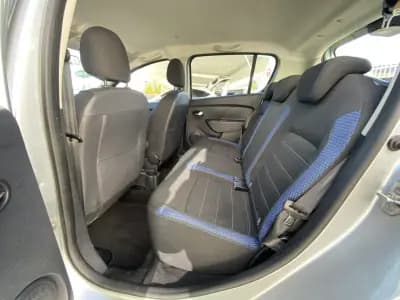 Vendo Dacia Sandero 2020 - 11800 EUR, 172967 km - AUTO.MOTO.pt