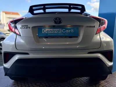 Vendo Toyota C-HR 2019 - 23950 EUR, 95000 km - AUTO.MOTO.pt