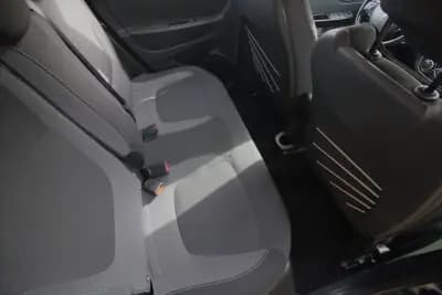 Sell Renault Captur 2015 - 12990 EUR, 130000 km - AUTO.MOTO.pt