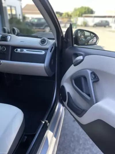 Sell Smart Fortwo Cabrio 2011 - 8900 EUR, 129245 km - AUTO.MOTO.pt