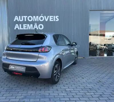 Sell Peugeot 208 2023 - 16250 EUR, 51669 km - AUTO.MOTO.pt