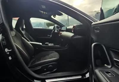 Sell Mercedes-Benz CLA 180 2021 - 28999 EUR, 100000 km - AUTO.MOTO.pt