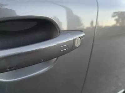 Sell Peugeot 2008 2020 - 19990 EUR, 168000 km - AUTO.MOTO.pt