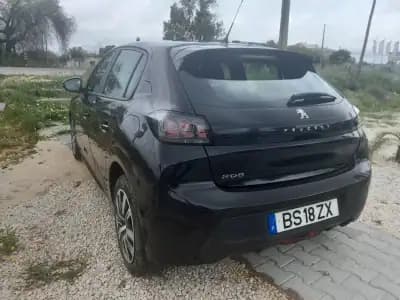 Vendo Peugeot 208 2020 - 13900 EUR, 45000 km - AUTO.MOTO.pt