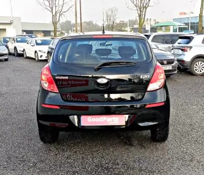 Vendo Hyundai i20 2012 - 7490 EUR, 172563 km - AUTO.MOTO.pt
