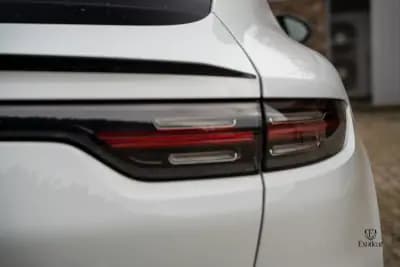 Vendo Porsche Cayenne Coupé 2022 - 108000 EUR, 92000 km - AUTO.MOTO.pt