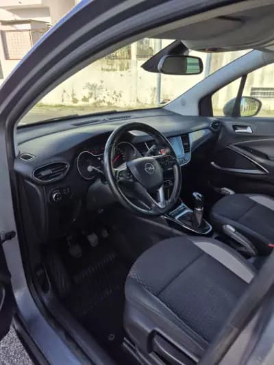Sell Opel Crossland X 2019 - 10450 EUR, 147430 km - AUTO.MOTO.pt