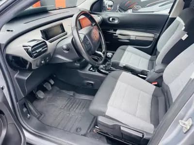 Sell Citroën C4 Cactus 2020 - 12950 EUR, 83540 km - AUTO.MOTO.pt