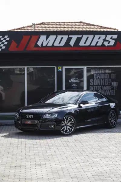 Vendo Audi A5 2012 - 18900 EUR, 209124 km - AUTO.MOTO.pt