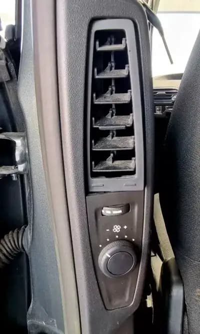 Sell Citroën C4 Grand Picasso 2014 - 8500 EUR, 209000 km - AUTO.MOTO.pt