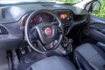 Vendo Fiat Doblo 2017 - 9750 EUR, 121100 km - AUTO.MOTO.pt