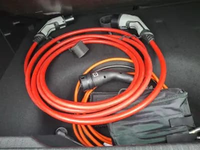 Vendo Citroën e-C4 2021 - 18500 EUR, 48356 km - AUTO.MOTO.pt