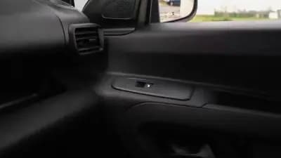 Sell Toyota Proace 2021 - 17200 EUR, 169000 km - AUTO.MOTO.pt