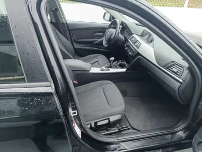 Vendo BMW 318 2012 - 12890 EUR, 205182 km - AUTO.MOTO.pt