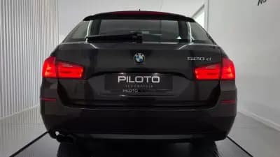 Vendo BMW 520 2013 - 13990 EUR, 253031 km - AUTO.MOTO.pt
