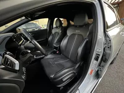 Vendo Kia ProCeed 2022 - 19450 EUR, 76000 km - AUTO.MOTO.pt