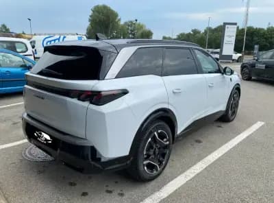 Vendo Peugeot E-5008 2024 - 40000 EUR, 12000 km - AUTO.MOTO.pt