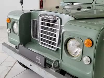 Vendo Land Rover Serie III 1973 - 35000 EUR, 87484 km - AUTO.MOTO.pt
