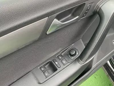 Sell Volkswagen Passat Variant 2014 - 14500 EUR, 144381 km - AUTO.MOTO.pt