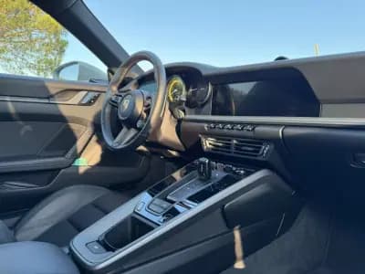 Vendo Porsche 911 2021 - 199950 EUR, 12377 km - AUTO.MOTO.pt