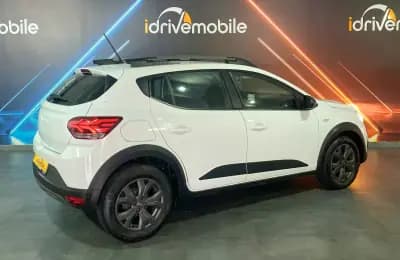 Vendo Dacia Sandero 2023 - 15900 EUR, 58259 km - AUTO.MOTO.pt