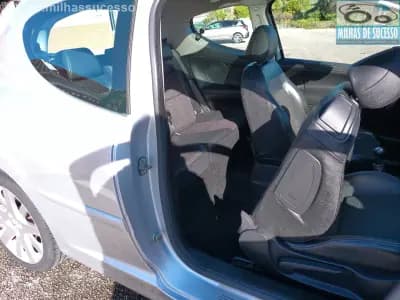 Sell Peugeot 207 2007 - 6000 EUR, 115000 km - AUTO.MOTO.pt