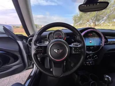 Vendo MINI Cooper 2023 - 23995 EUR, 20000 km - AUTO.MOTO.pt