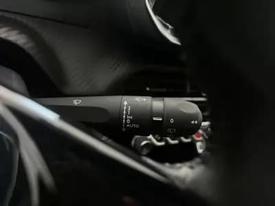 Sell Peugeot 2008 2020 - 14990 EUR, 78391 km - AUTO.MOTO.pt