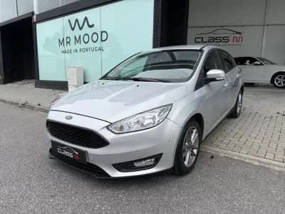 Vendo Ford Focus 2018 - 13850 EUR, 68388 km - AUTO.MOTO.pt