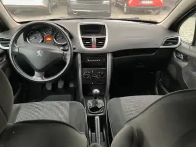 Sell Peugeot 207 2007 - 4990 EUR, 227955 km - AUTO.MOTO.pt