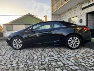 Vendo Opel Cascada 2018 - 16900 EUR, 128000 km - AUTO.MOTO.pt