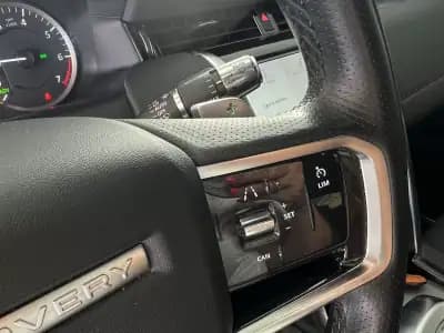 Vendo Land Rover Discovery Sport 2021 - 36600 EUR, 57413 km - AUTO.MOTO.pt