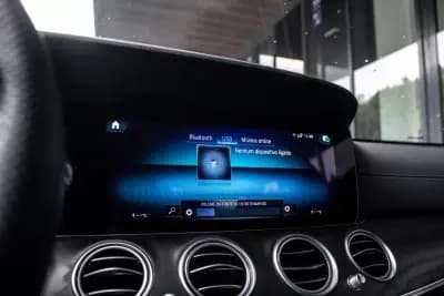 Sell Mercedes-Benz E 300 2022 - 39750 EUR, 66165 km - AUTO.MOTO.pt