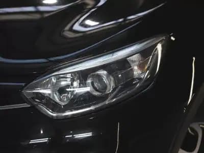 Vendo Renault Captur 2016 - 11490 EUR, 153000 km - AUTO.MOTO.pt