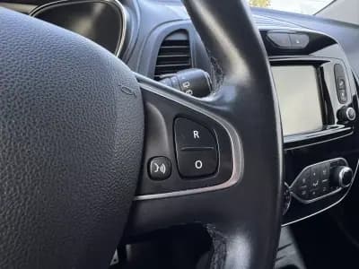 Vendo Renault Captur 2018 - 14500 EUR, 48000 km - AUTO.MOTO.pt