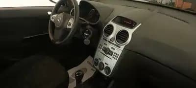 Sell Opel Corsa 2014 - 8900 EUR, 137000 km - AUTO.MOTO.pt