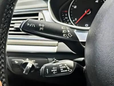 Vendo Audi A7 Sportback 2011 - 17000 EUR, 322688 km - AUTO.MOTO.pt