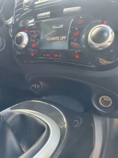 Vendo Nissan Juke 2017 - 12750 EUR, 136000 km - AUTO.MOTO.pt