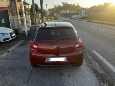 Vendo Citroën DS3 2010 - 8900 EUR, 175200 km - AUTO.MOTO.pt