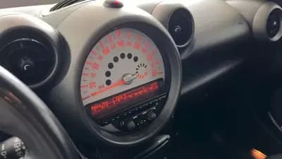 Vendo MINI Countryman 2011 - 12000 EUR, 195672 km - AUTO.MOTO.pt