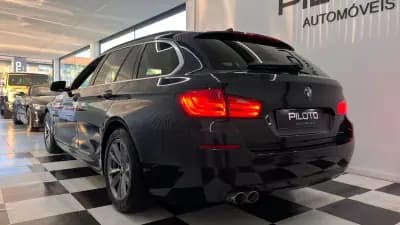 Vendo BMW 520 2012 - 13990 EUR, 299976 km - AUTO.MOTO.pt