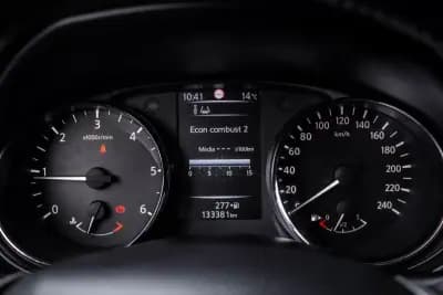 Vendo Nissan Qashqai 2014 - 13990 EUR, 133381 km - AUTO.MOTO.pt