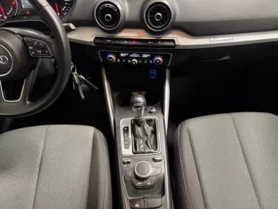 Sell Audi Q2 2020 - 24890 EUR, 95000 km - AUTO.MOTO.pt