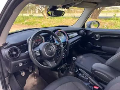 Vendo MINI Cooper 2023 - 23995 EUR, 20000 km - AUTO.MOTO.pt
