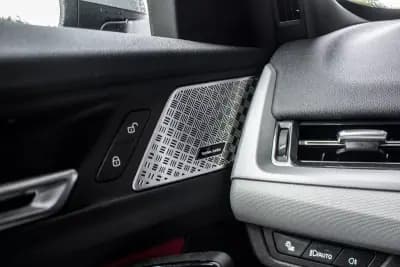 Vendo BMW iX1 2023 - 38990 EUR, 28822 km - AUTO.MOTO.pt