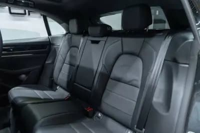 Sell Porsche Macan 2024 - 87950 EUR, 16000 km - AUTO.MOTO.pt