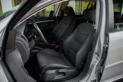 Vendo Volkswagen Golf 2003 - 4900 EUR, 208740 km - AUTO.MOTO.pt