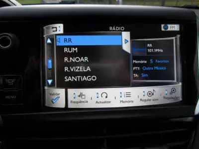 Sell Peugeot 208 2014 - 7990 EUR, 71000 km - AUTO.MOTO.pt