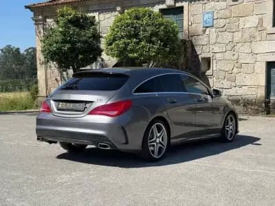 Vendo Mercedes-Benz CLA 200 2015 - 18999 EUR, 248500 km - AUTO.MOTO.pt